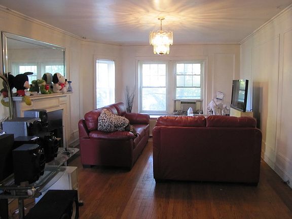 3rd image of 4848 1/2 S Drexel Blvd APT 1