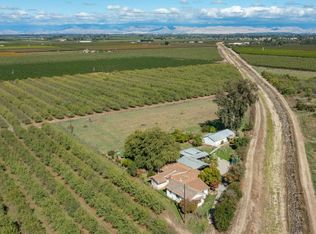 10532 E North Ave, Sanger, CA 93657