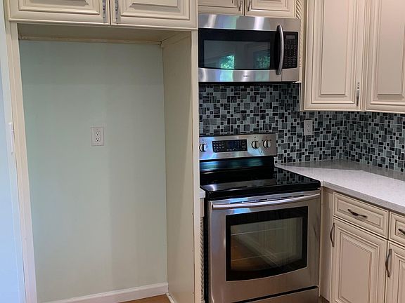 2nd image of 5539 Don Octavio Ct