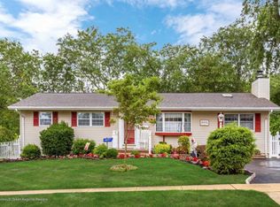 1 Utica Ct, Jackson, NJ 08527