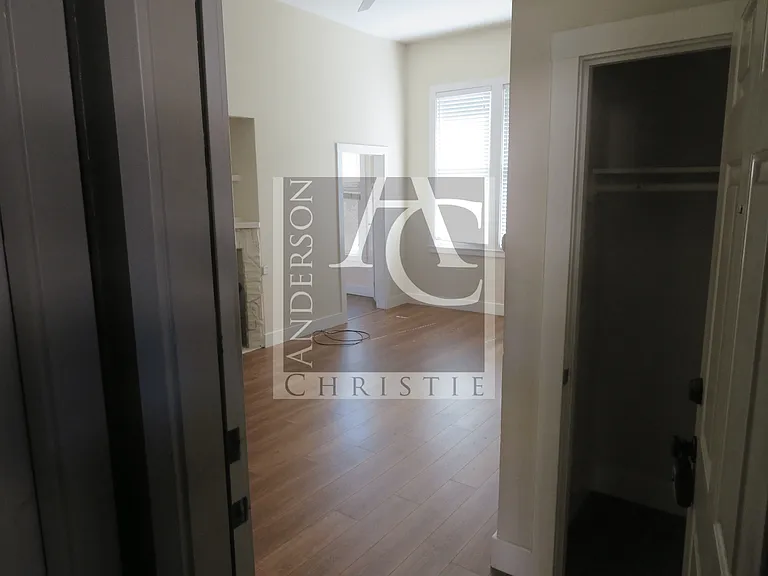 14 W Main St — Photo 12