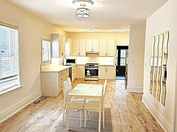 184 Prospect St, Newmarket, ON L3Y 3T6