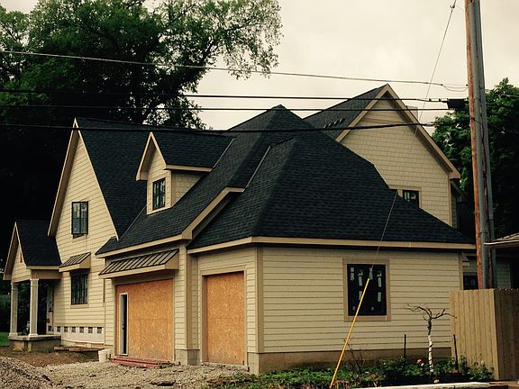 4th image of 2761 Asbury Dr.