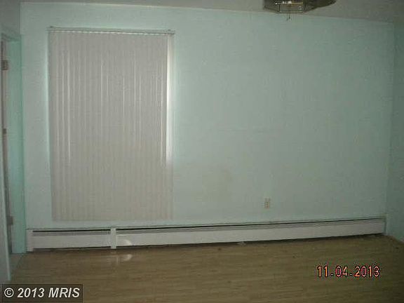 5th image of 824 Randolph Dr