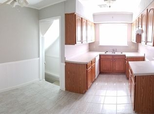 813 Alvison Rd, Toledo, OH 43612