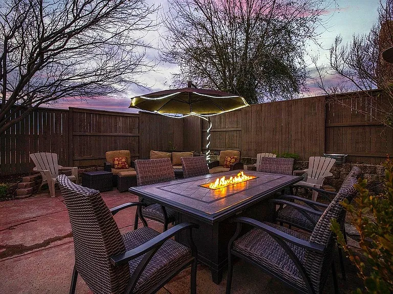 4930 Village Green Dr — Photo 62