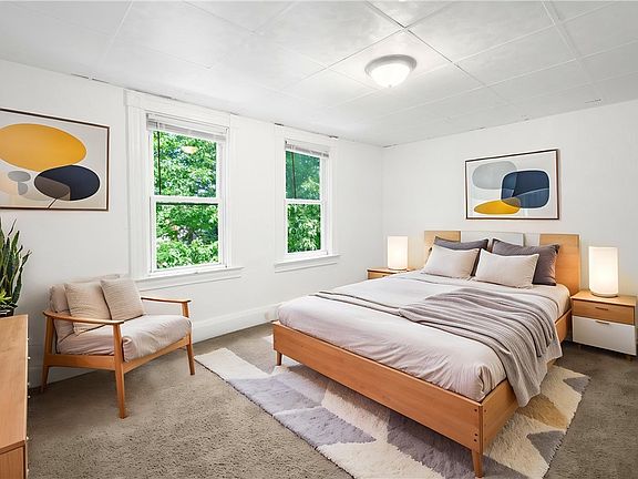 3rd image of 106 Carrick Ave