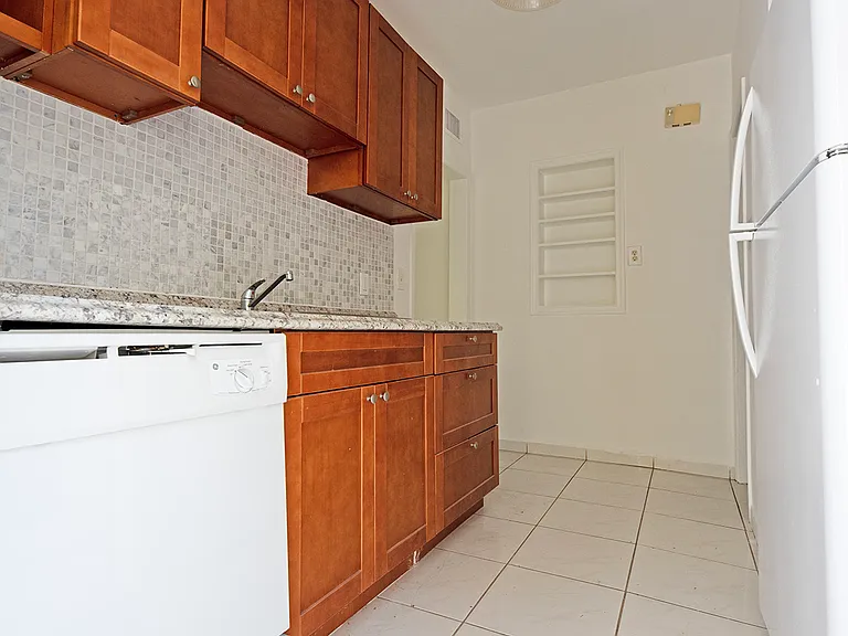1735 Marseille Dr #2 — Photo 11