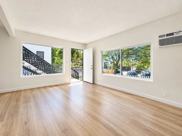 2023 Reservoir St, Los Angeles, CA