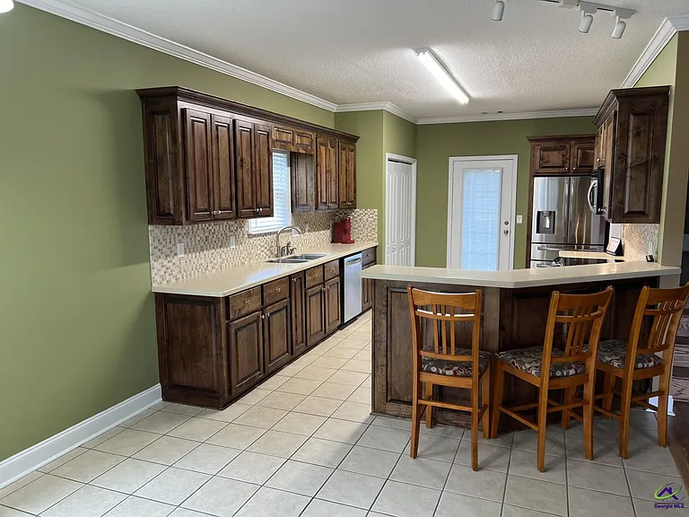 104 Jennifer Ln — Photo 8