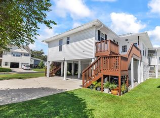 482 Bay Dr., Garden City Beach, SC 29576