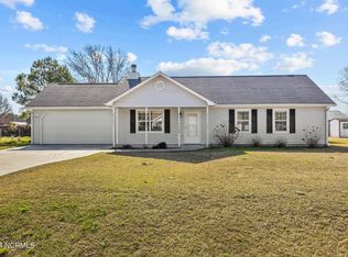 164 Glenwood Dr, Hubert, NC 28539