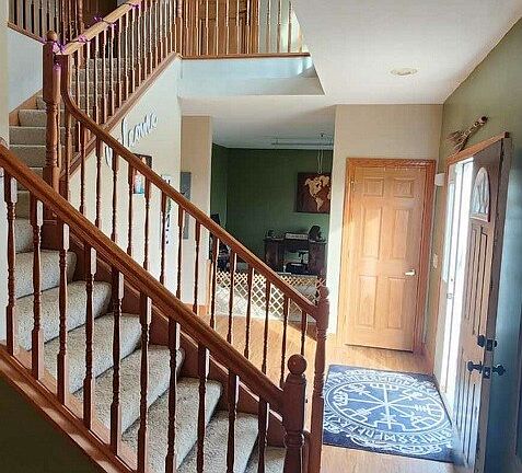 3rd image of 92 Canfield Drive