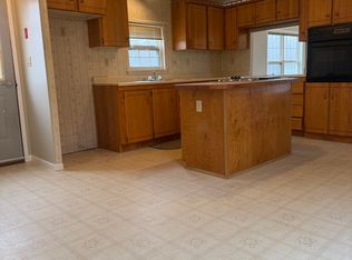 60 Pine Ridge Rd #60, Windsor, ME 04363