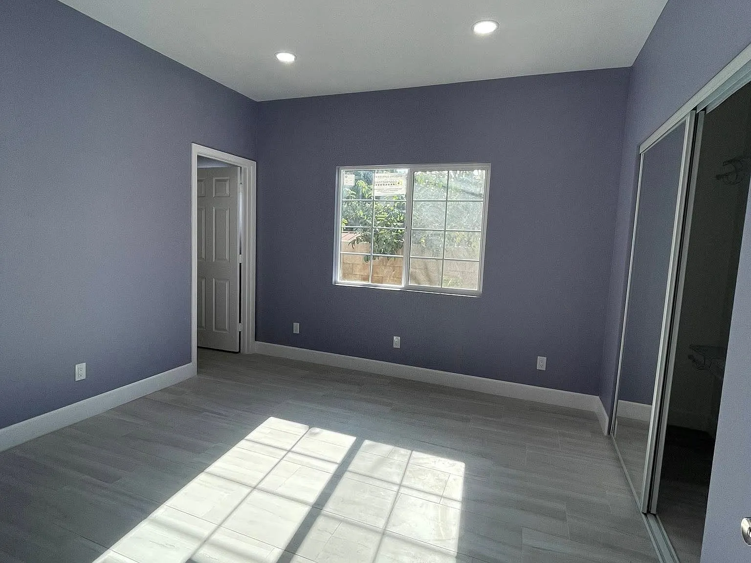 3 bed, 1050 sqft, $3,500 — Photo 4