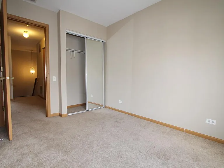3162 Cambria Ct — Photo 18