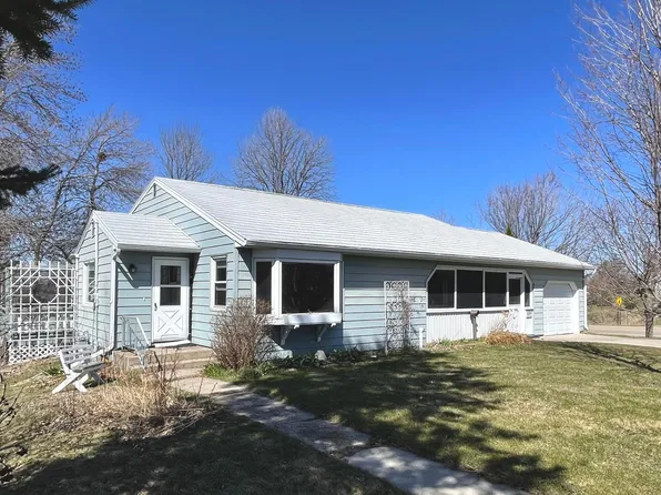 902 Audubon St, Lake Park, MN 56554