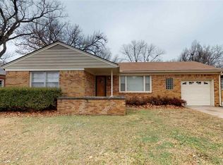 2239 S Fountain Ave, Wichita, KS 67218