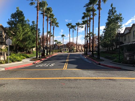 4th image of 3301 N Park Dr Unit 3512