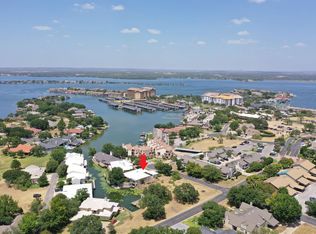 502 Short Circuit, Horseshoe Bay, TX 78657