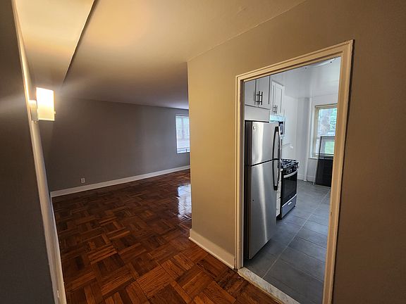 2nd image of 18311 69th Ave #A2