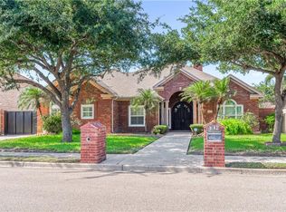 704 Redbud Ave, McAllen, TX 78504