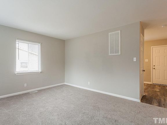 5th image of 2722 Hinson Dr