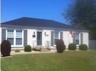 1519 Lou Gene Ave, Louisville, KY 40216