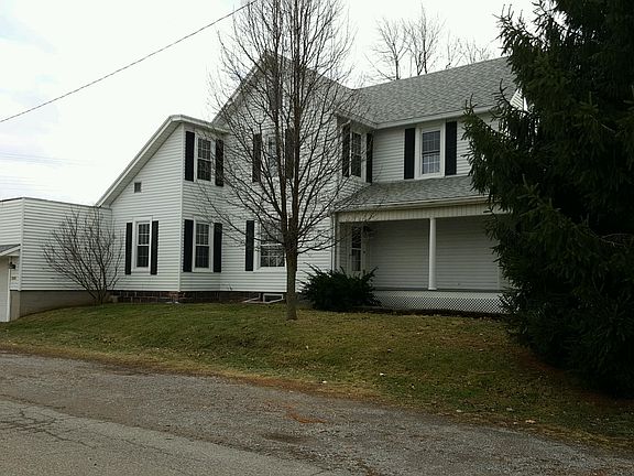 3rd image of 216 N Church St