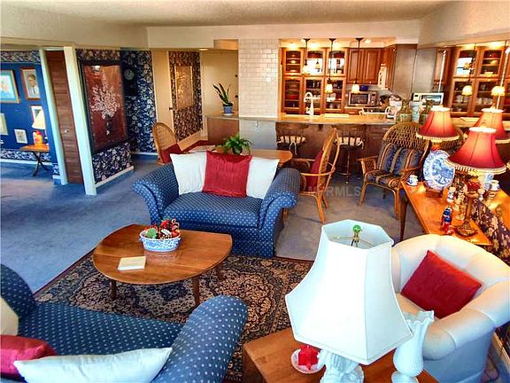 5th image of 4141 Bayshore Blvd APT 901