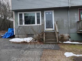 26 Tiverton Ave, Haverhill, MA 01835