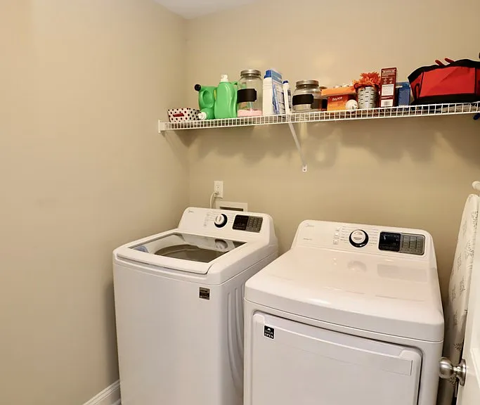 513 Waterlily Dr — Photo 40