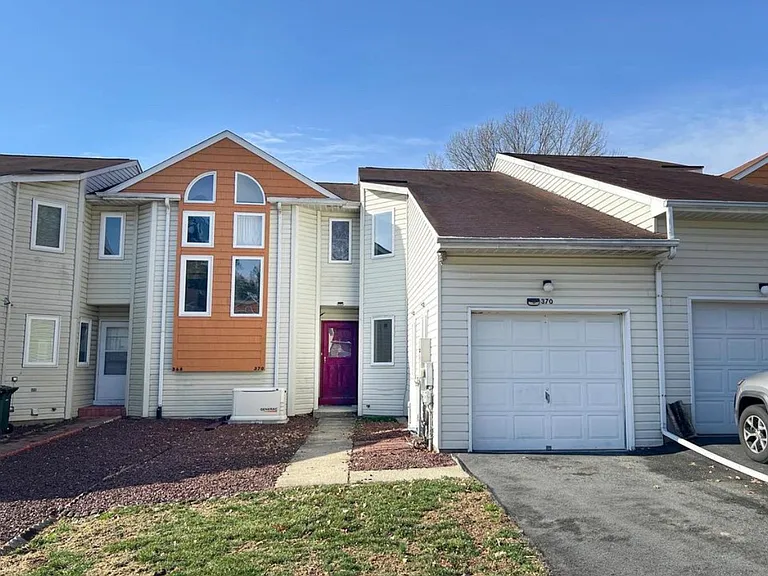 370 Chickory Way #1 — Photo 17