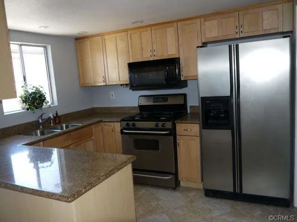 1027 W 11th St APT 5, San Pedro, CA 90731