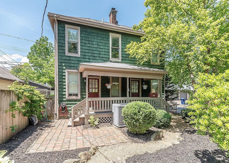 1st image of 195 Lansing St