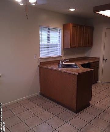 4th image of 6010 Lonesome Pine St