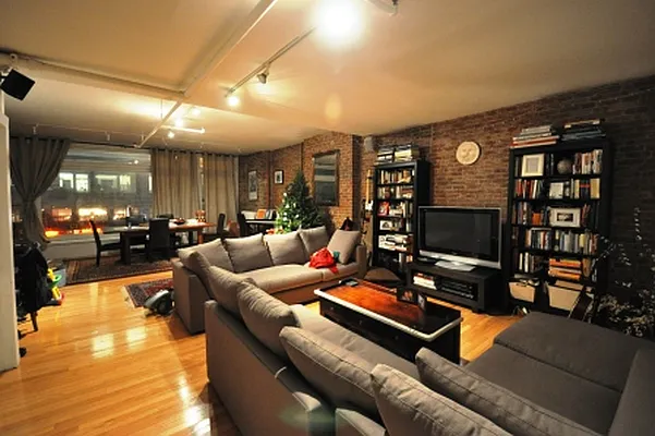 Rented by City Apt Group LLC | media 18