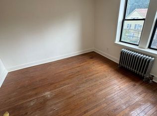 497 Van Cortlandt Park Ave APT 3R, Yonkers, NY 10705