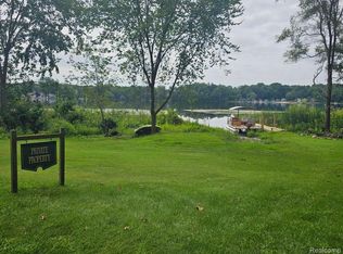 Bronson Lake Rd, Lapeer, MI 48446