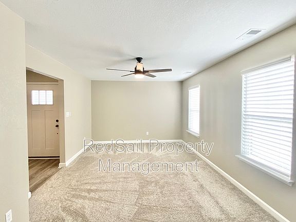 4th image of 2000 Laycock Ln #102