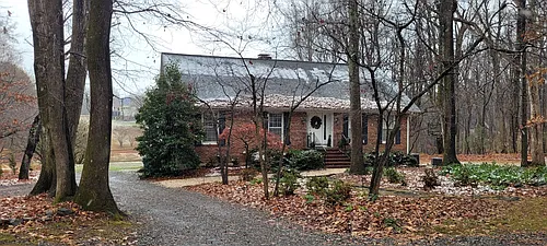 3001 Foxdown Ct #B Photo 1