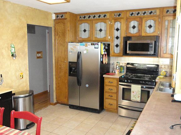 2nd image of 10557 Larkspur Dr