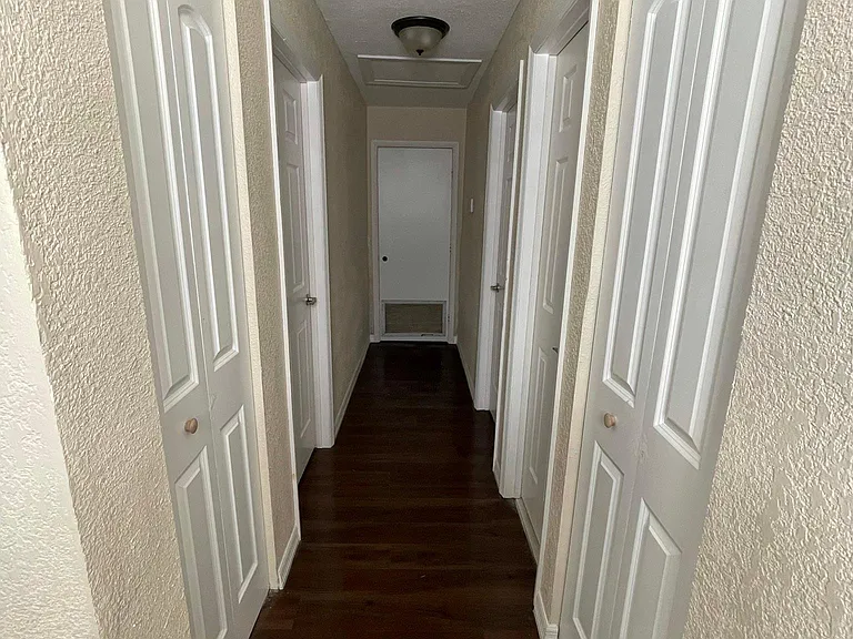 3850 NE 217th Ct — Photo 9