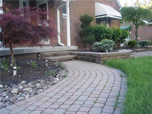 3rd image of 123 Willowdale Dr