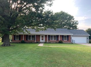 701 Fairway Ln, Fort Scott, KS 66701