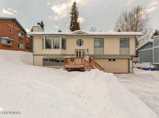 6604 McGill Way, Anchorage, AK 99502