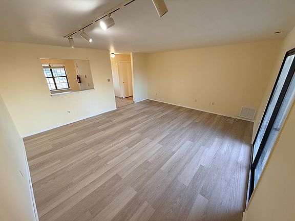 2nd image of 2728 Mimosa Ct #2728