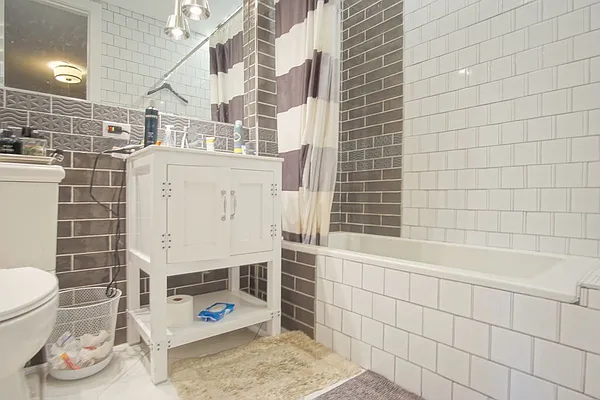 Rented by EXR | media 58