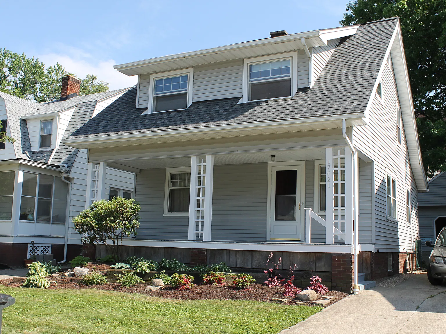 3 bed, 1.5 bath, 1455 sqft, $1,775 — Photo 2