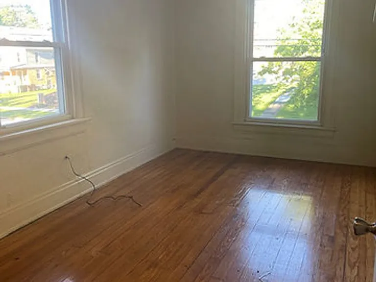 321 S Main St — Photo 7